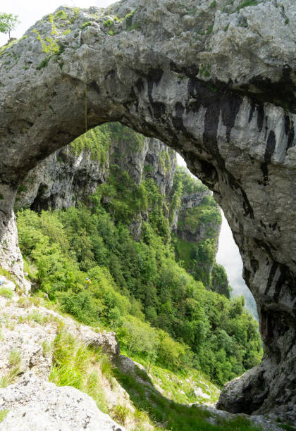 Trekking sul Monte Forato, chiamato anche Pania Forata